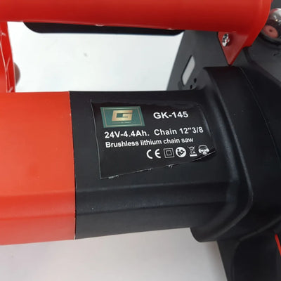 Akumulatorska verižna žaga 30 cm